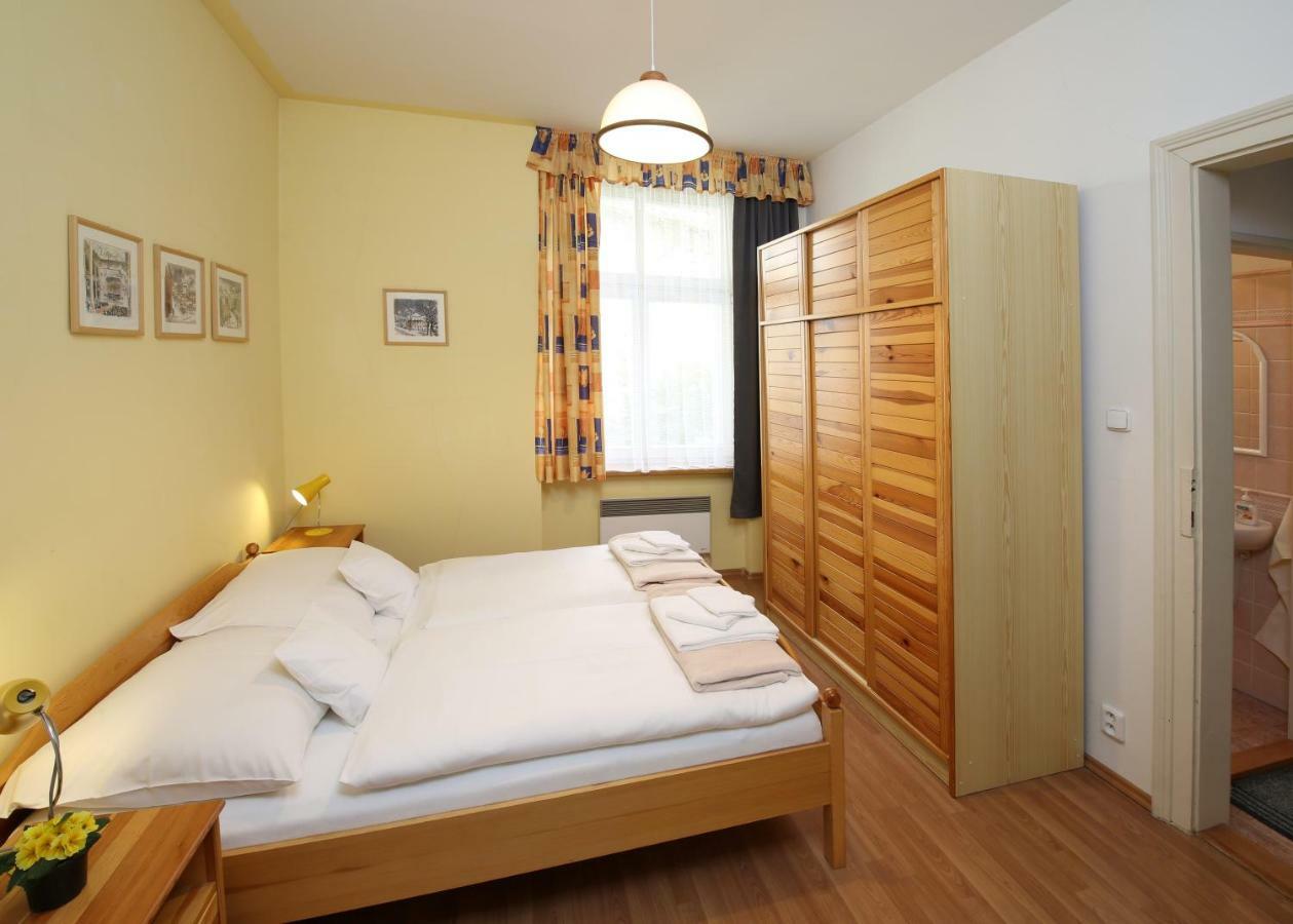Apartman Ondrejska Карловы Вары Экстерьер фото