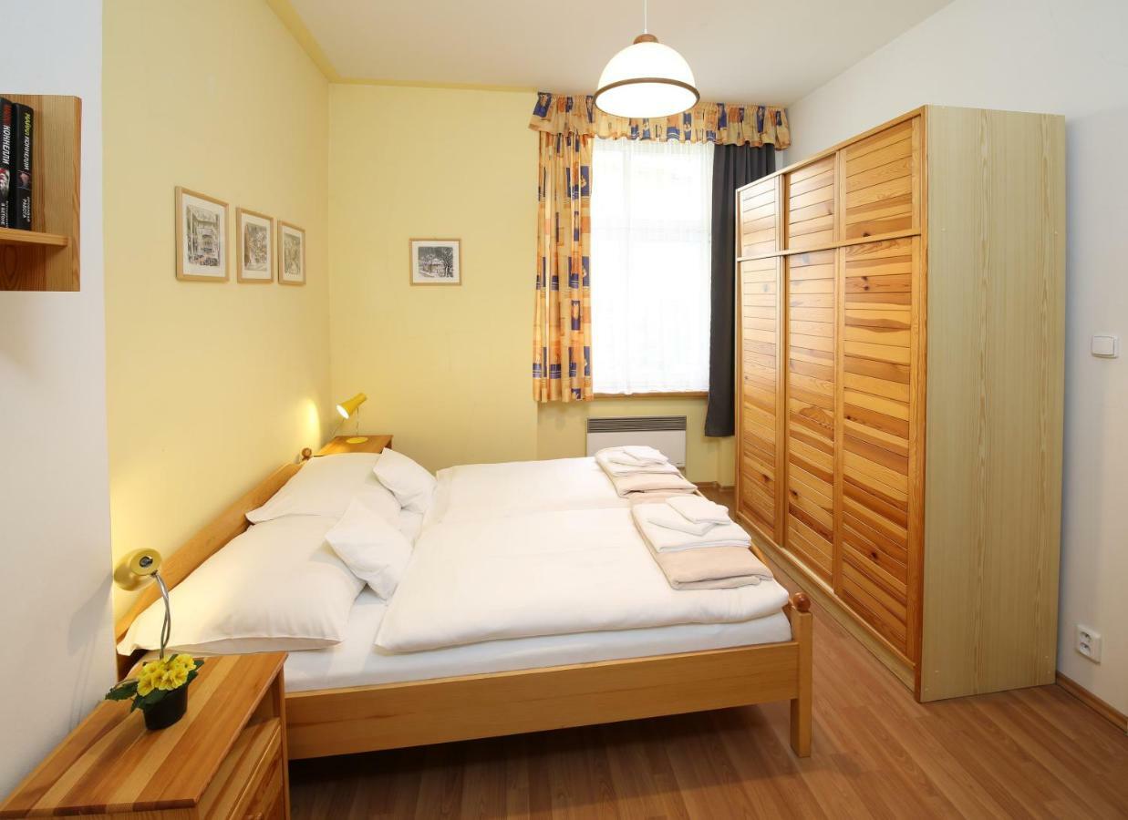 Apartman Ondrejska Карловы Вары Экстерьер фото